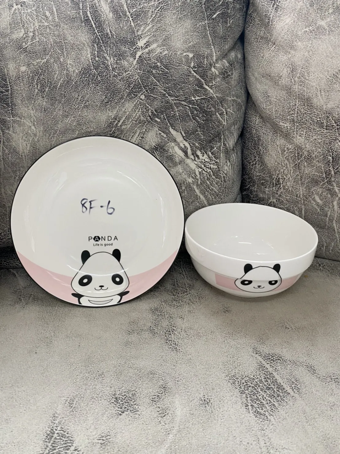 จานกระเบื้อง 8 นิ้ว ลายPANDA (1*60)   (ขายยกลัง 1125 บาท)