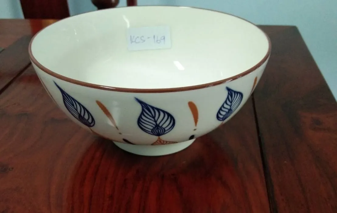 ถ้วย กระเบื้อง ลายใบไม้  (1*60)  **ขายยกลัง 1000 บาท**