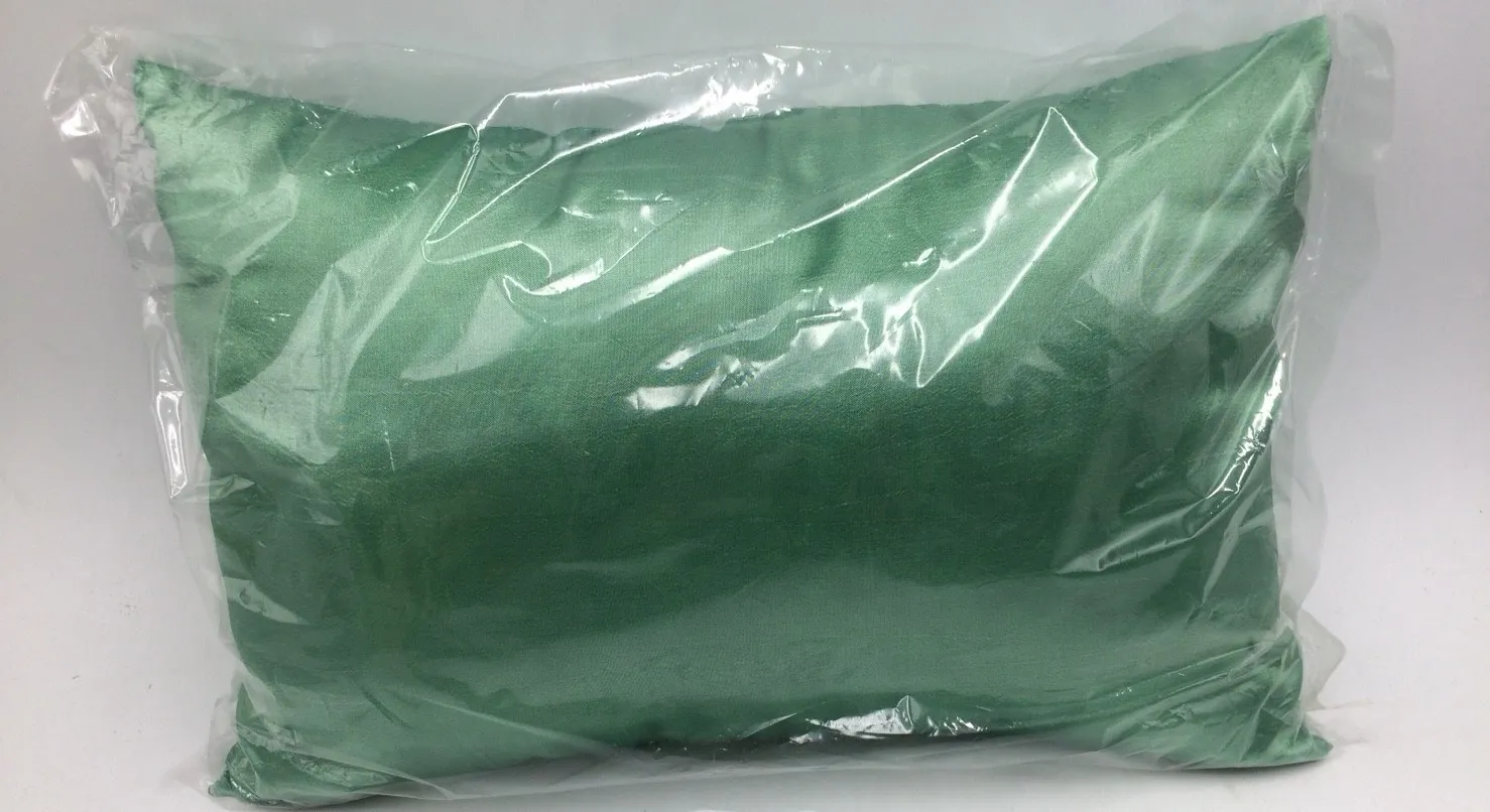 หมอนผ้าไหม25*35cm 1*12