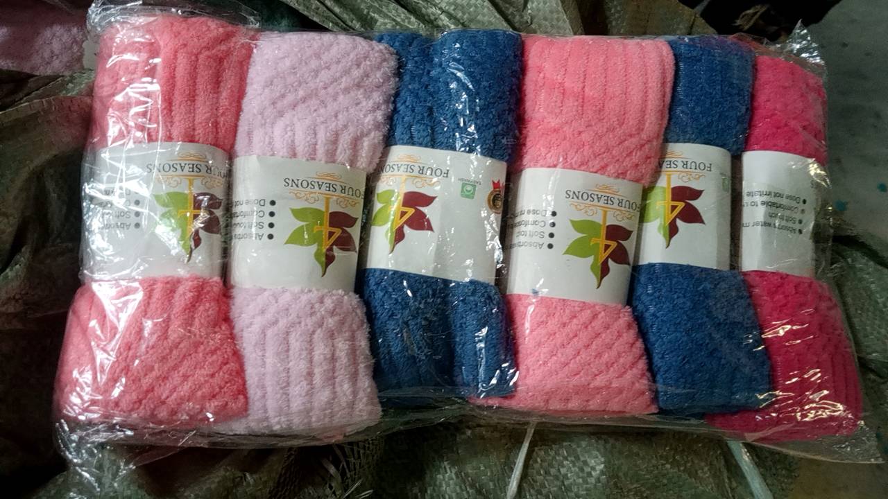 ผ้านาโนม้วนลายรังผึ้งคละสี  15x30นิ้ว 1*12