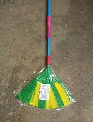 ไม้กวาดหยากไย่ 2ตอน ด้ามเหล็กหนา 2.20 เมตร 1*12 **   96/ชิ้น ขั้นต่ำ 6 ชิ้น**