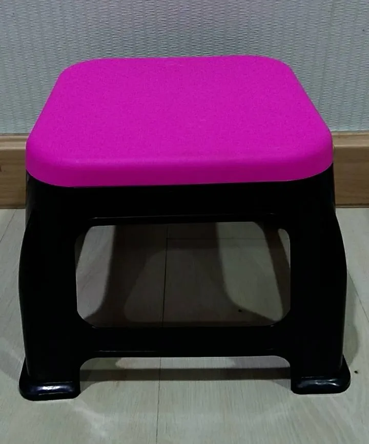 เก้าอี้เหลี่ยม 259 ฝาสี 23x28x21cm.  1*72