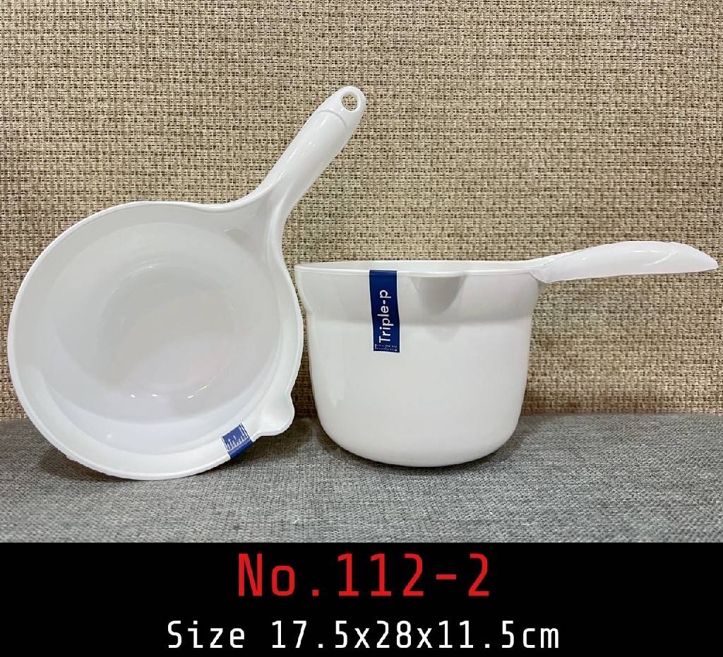 ขันขาว 17.5x28x11.5cm .มีด้ามจับ 1*