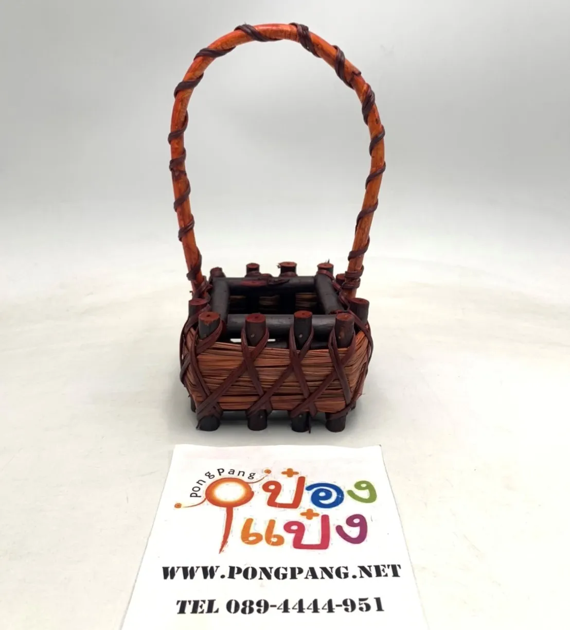 กระถางต้นไม้ เถาวัลย์ แบบถัก มีหูหิ้วแขวน 9x9x22 cm.สี่เหลี่ยม (1*12) **แพ็ค1มัด10ชิ้น**