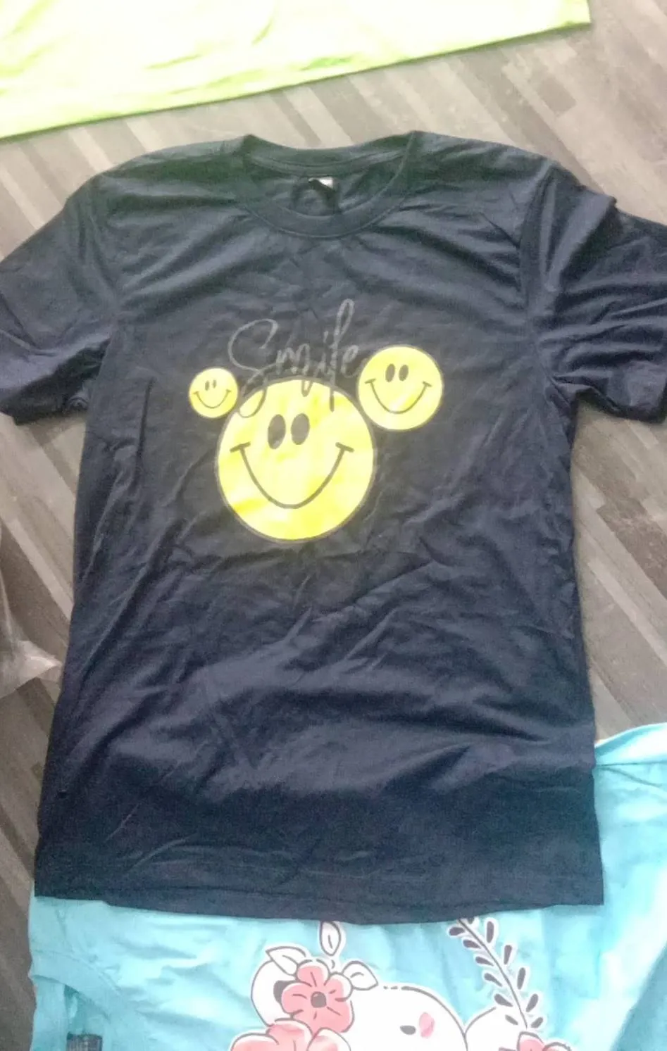 เสื้อยืด คละลาย คละสี (1*12)