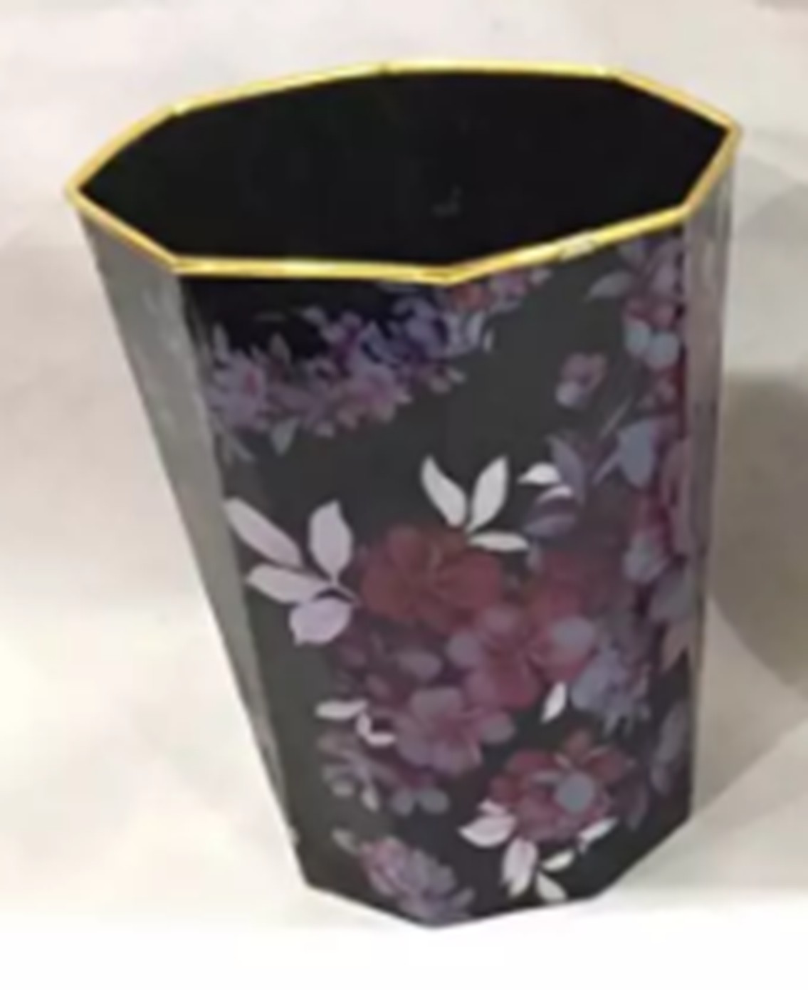 ถังขยะแปดเหลี่ยมขอบทอง คละลาย T9834